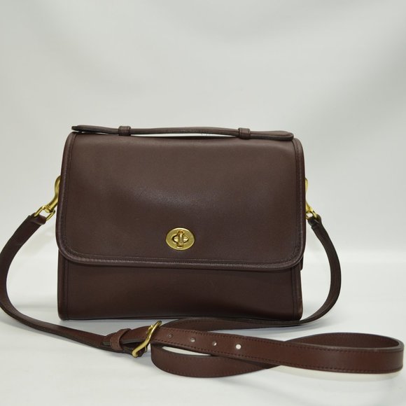 SOLD🚫Coach Vintage USA Made Leather Court Bag - Picture 2 of 15